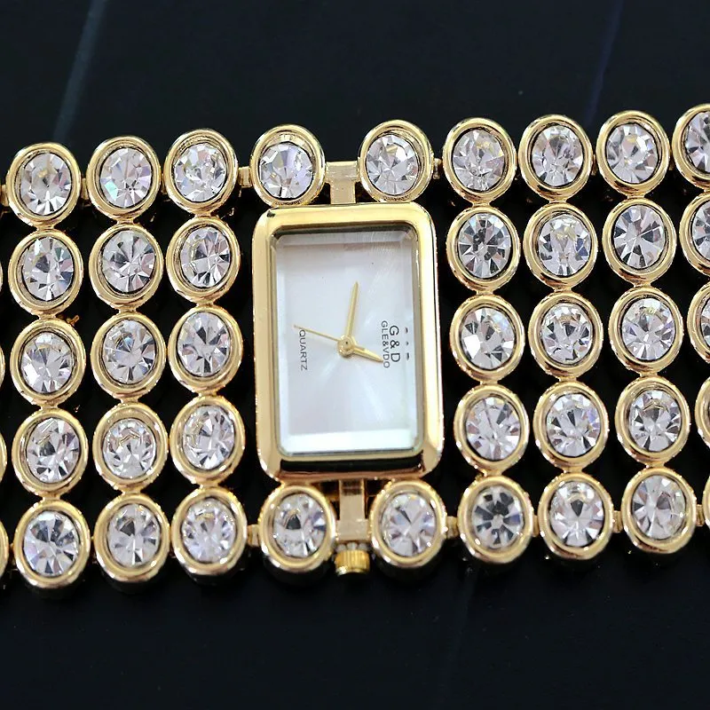 Brand New Women's Luxury Gold Fashion Wristwatches