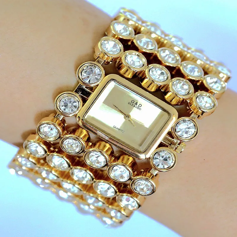 Brand New Women's Luxury Gold Fashion Wristwatches