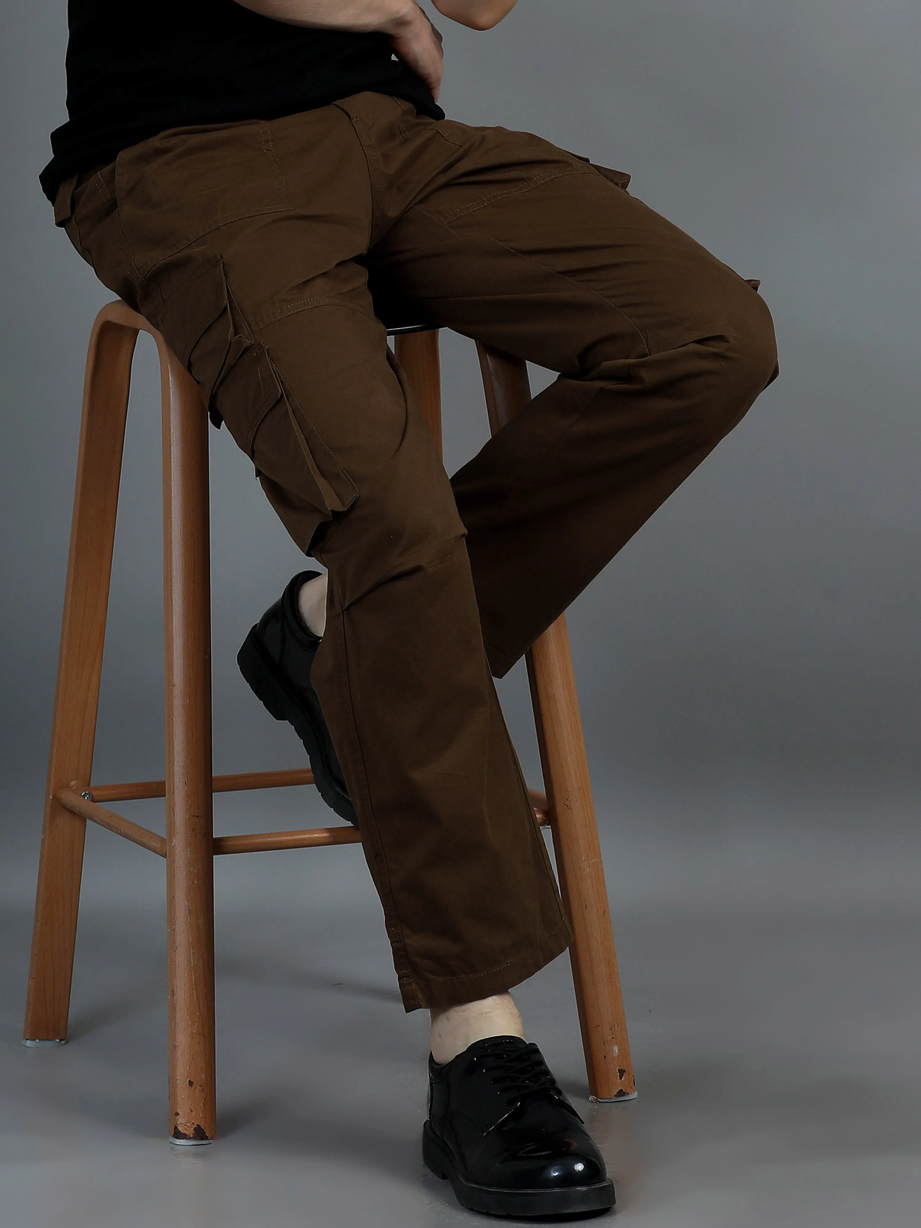 Men 2 Cotton Relaxed Fit Cargo Trousers, Brown khakhi