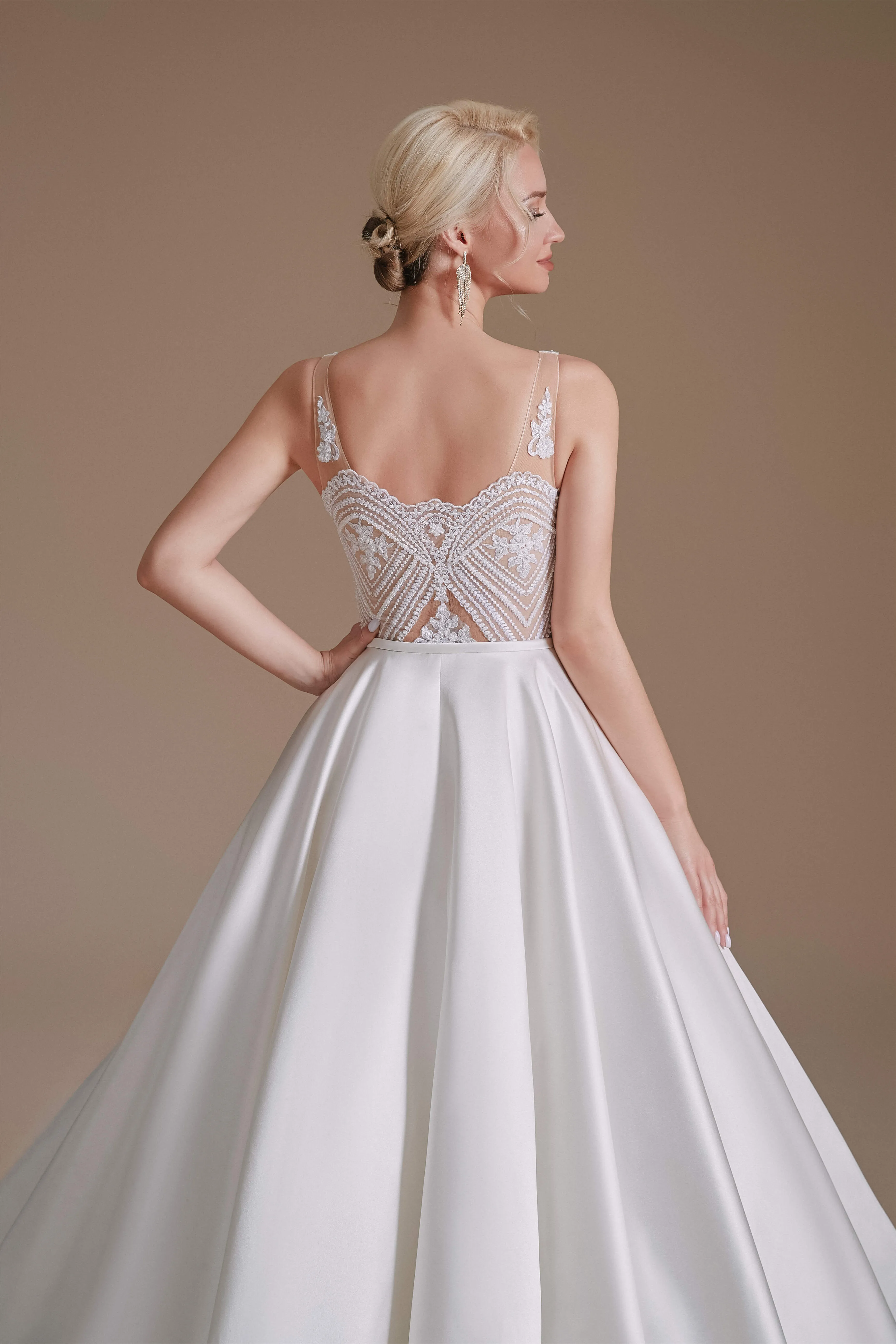 V Neck Sleeveless Satin Handmade Back Wedding Dresses